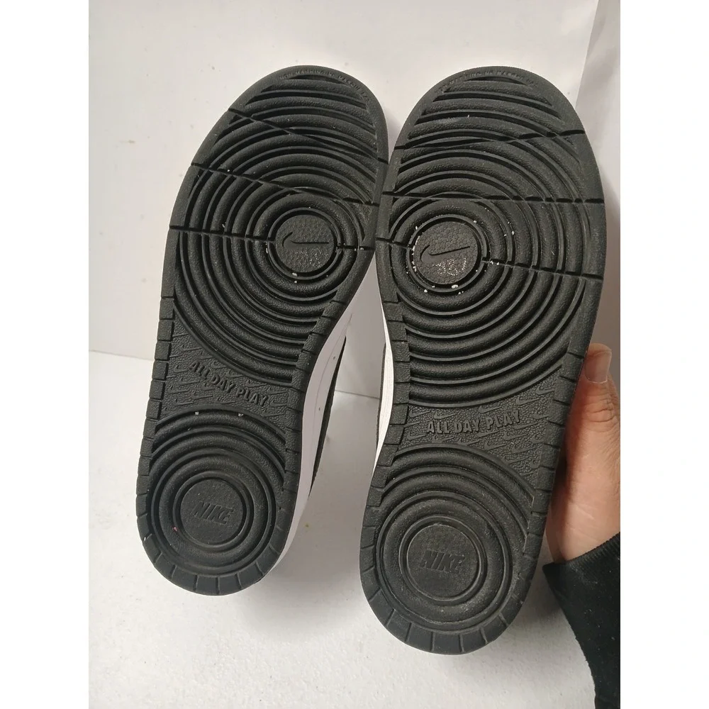 Nike pre owned